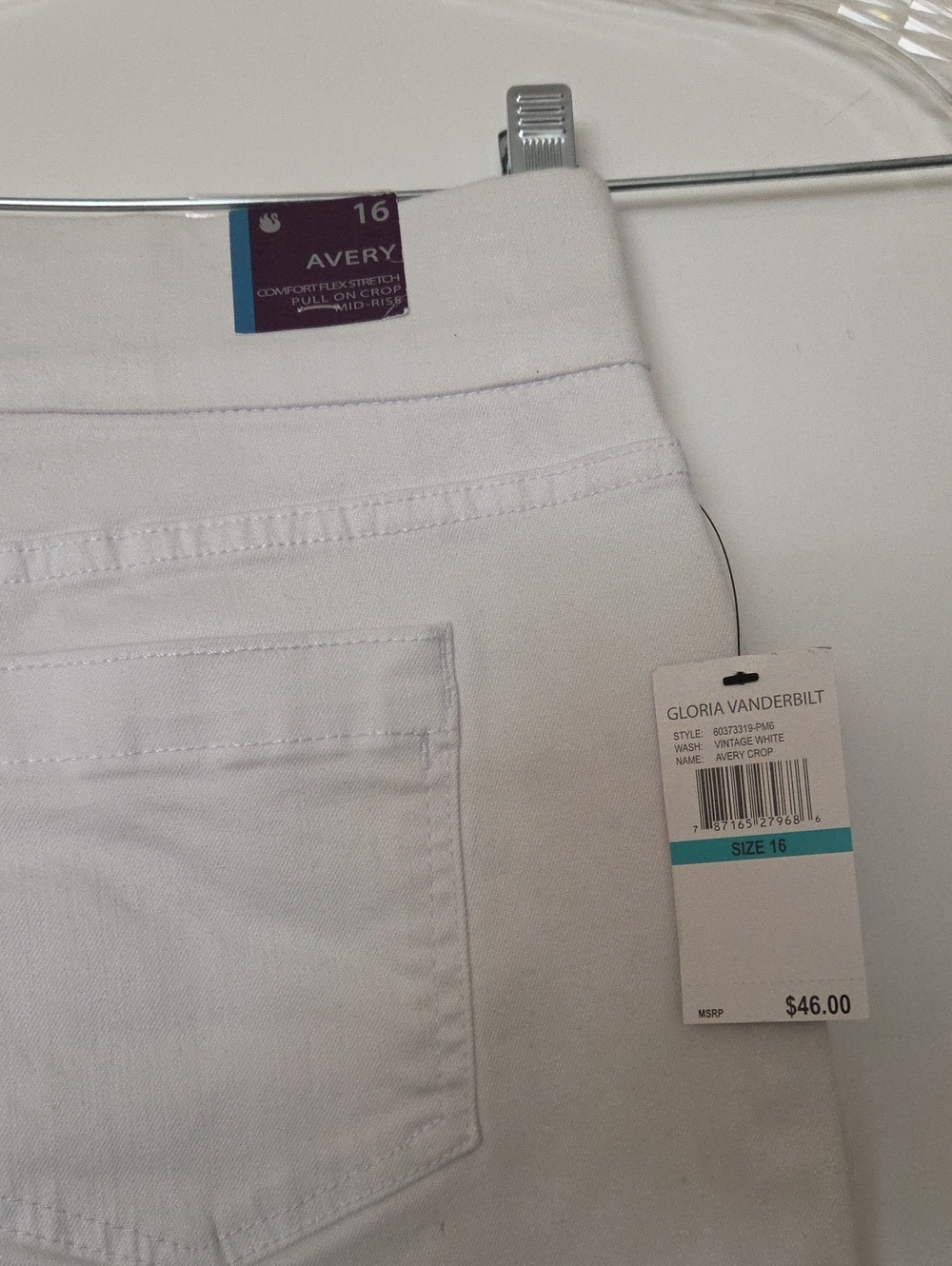 Gloria Vanderbilt White Avery Pull-On Crop Jeans